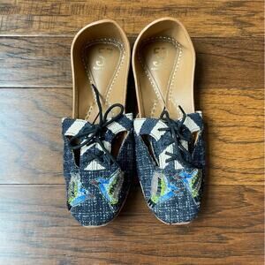 Fizzy Goblet Hummingbird Flats Size 7